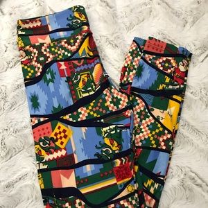Lularoe holiday leggings